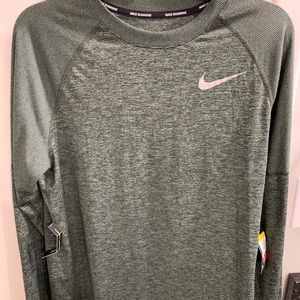 NWT Nike Mens Running Shirt
